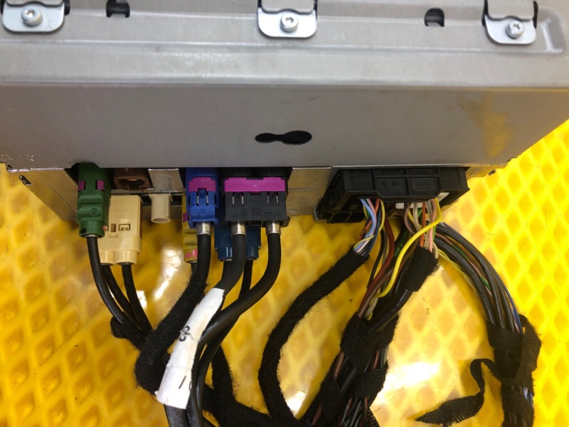 CD-Чейнджер Mercedes-Benz S-Class 2014 W222