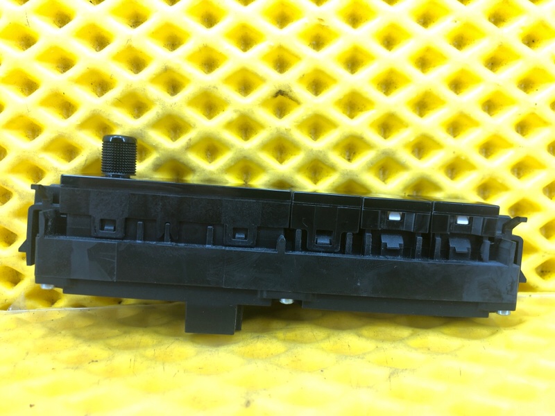 Блок кнопок Mercedes-Benz S-Class 2014 W222