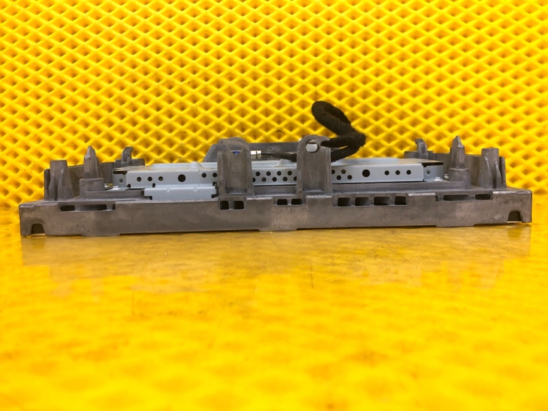 Дисплей информационный Mercedes-Benz S-Class 2014 W222