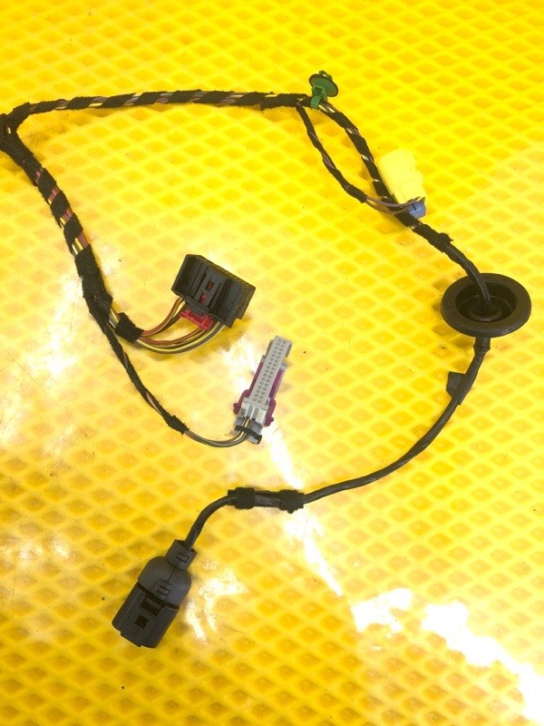 Проводка двери Volkswagen Tiguan