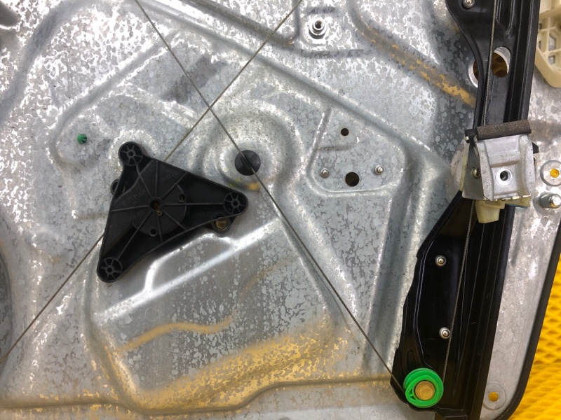 Стеклоподъемник передней левой двери (трапеция) Volkswagen Tiguan