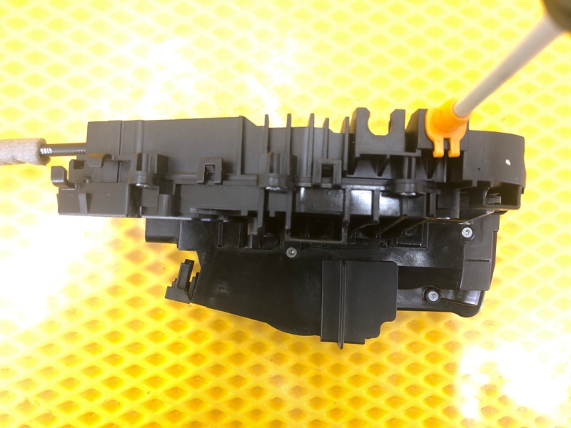 Замок двери передней левой Mercedes-Benz S-Class 2014 W222