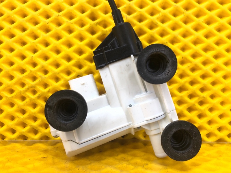 Доводчик двери Mercedes-Benz S-Class 2014 W222