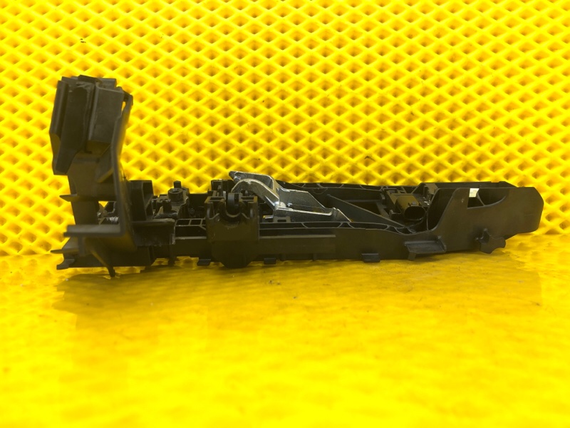 Кронштейн ручки двери передней левой Mercedes-Benz S-Class 2014 W222