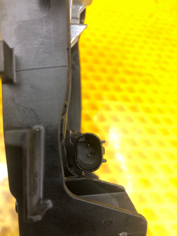 Кронштейн ручки двери передней левой Mercedes-Benz S-Class 2014 W222