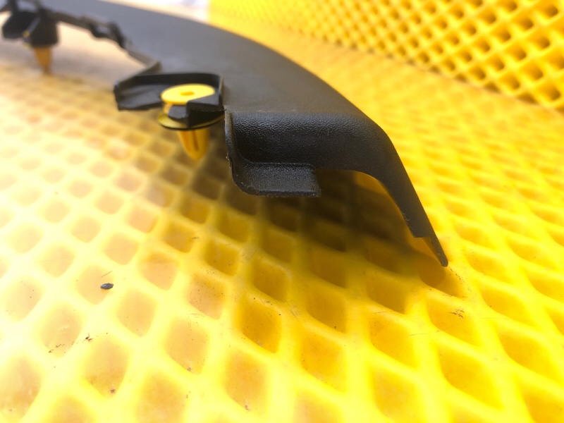 Накладка двери передней левой Mercedes-Benz S-Class 2014 W222