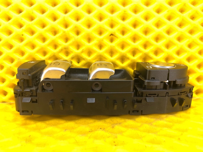 Блок кнопок Mercedes-Benz S-Class 2014 W222