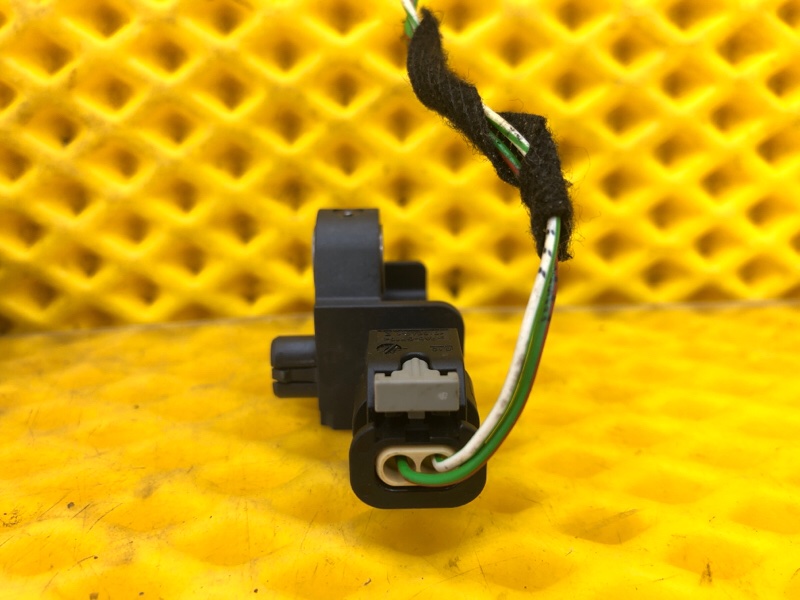 Датчик удара Mercedes-Benz S-Class 2014 W222