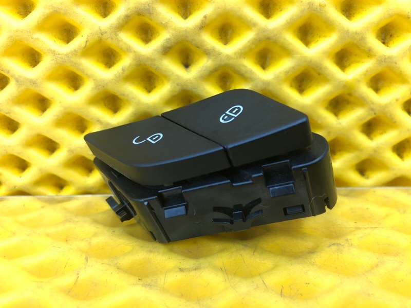 Кнопка центрального замка Mercedes-Benz S-Class 2014 W222