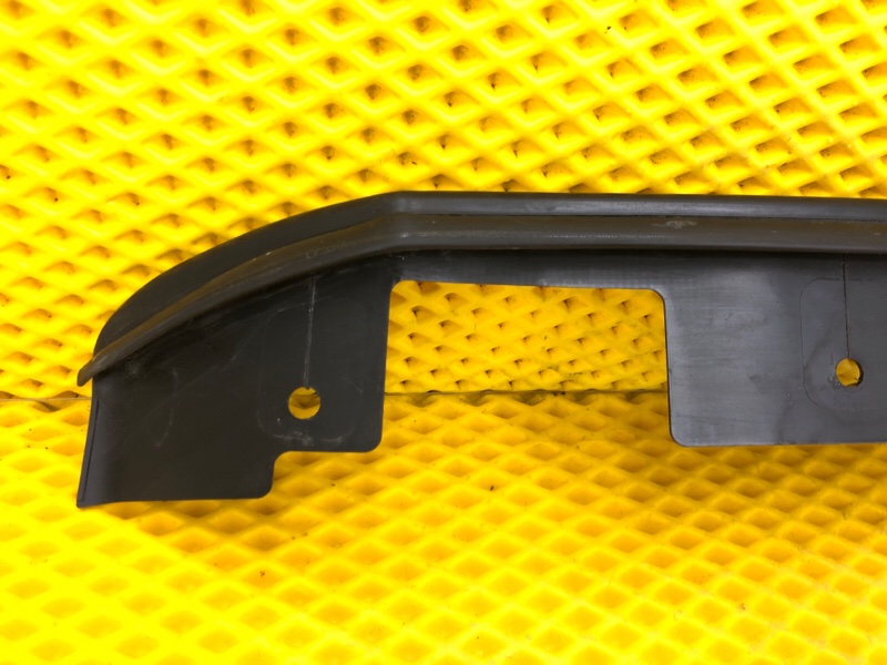 Уплотнитель двери передней правой Mercedes-Benz S-Class 2014 W222