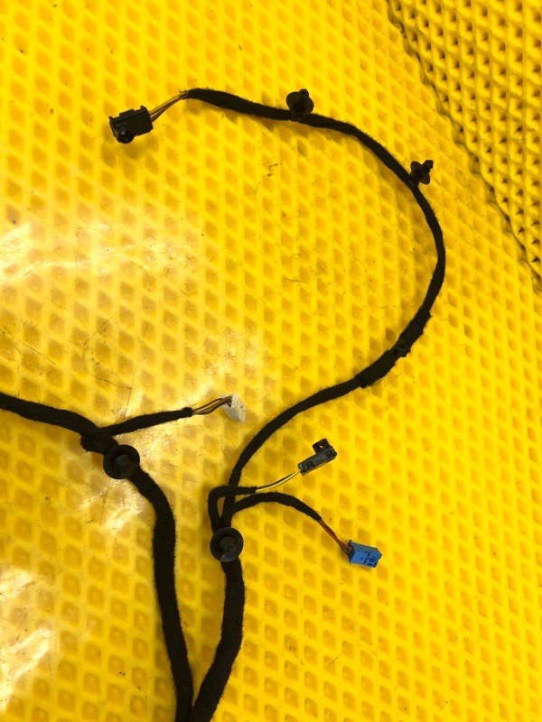 Проводка двери Mercedes-Benz S-Class 2014 W222