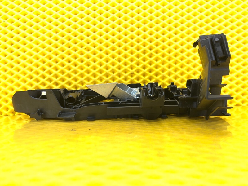 Кронштейн ручки двери передней правой Mercedes-Benz S-Class 2014 W222