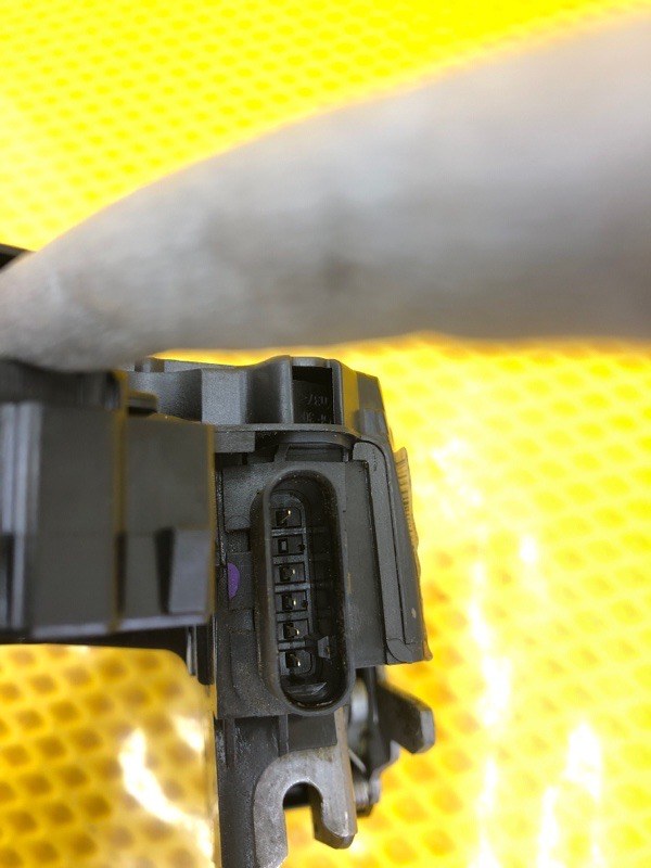 Замок двери передней правой Mercedes-Benz S-Class 2014 W222