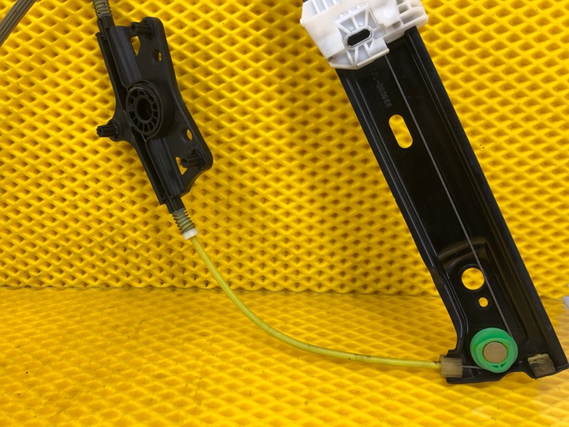 Стеклоподъемник передней правой двери Mercedes-Benz S-Class 2014 W222