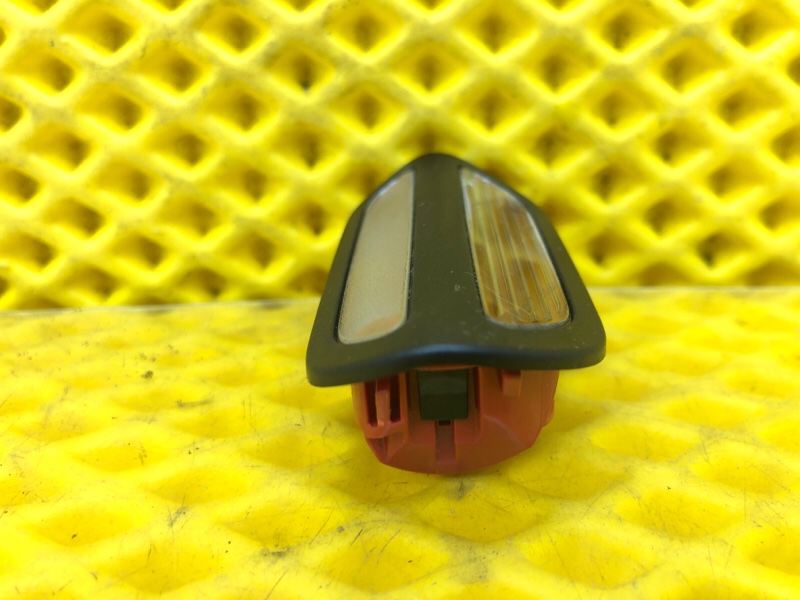 Плафон двери Mercedes-Benz S-Class 2014 W222