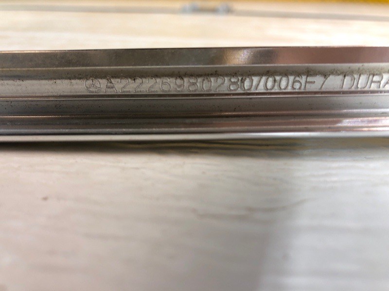 Молдинг двери передней правой Mercedes-Benz S-Class 2014 W222