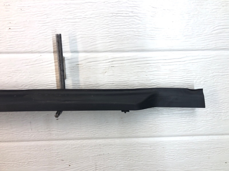 Уплотнитель двери передней правой Mercedes-Benz S-Class 2014 W222