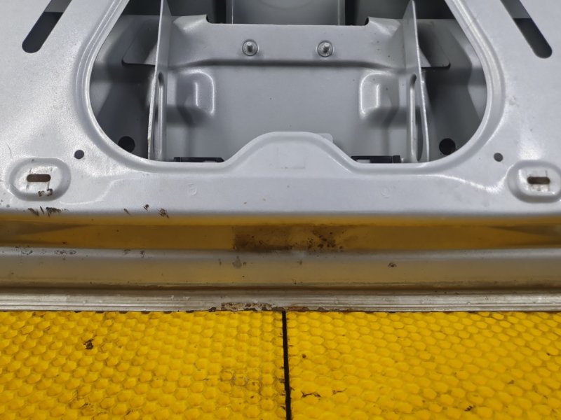 Крышка багажника Volkswagen Touareg 2003 7L6