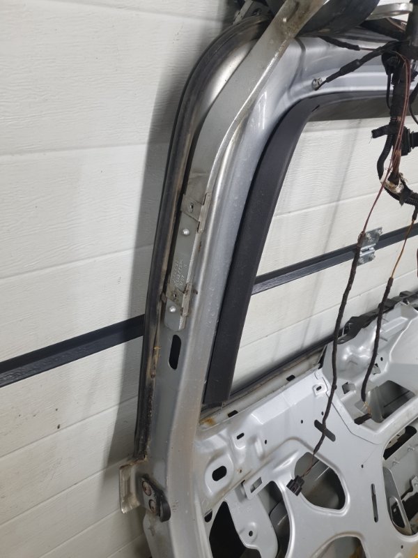 Крышка багажника Volkswagen Touareg 2003 7L6