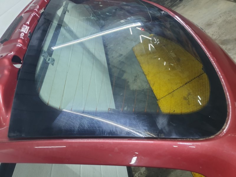 Стекло крышки багажника Audi Q7 2014 4LB