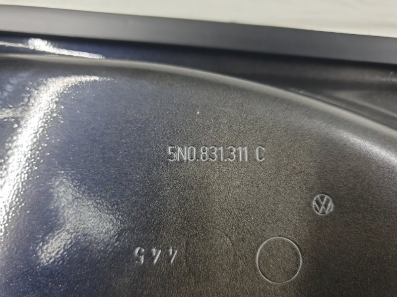 Дверь Volkswagen Tiguan 2013 5N1