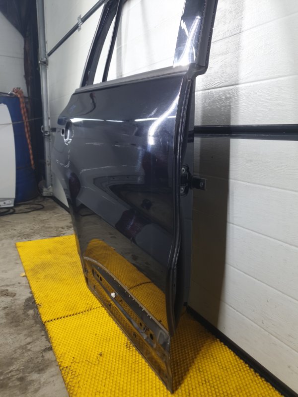 Дверь Volkswagen Tiguan 2013 5N1