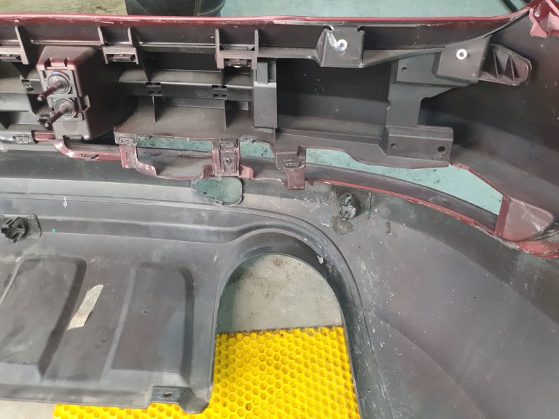 Бампер Audi Q7 2014 4LB