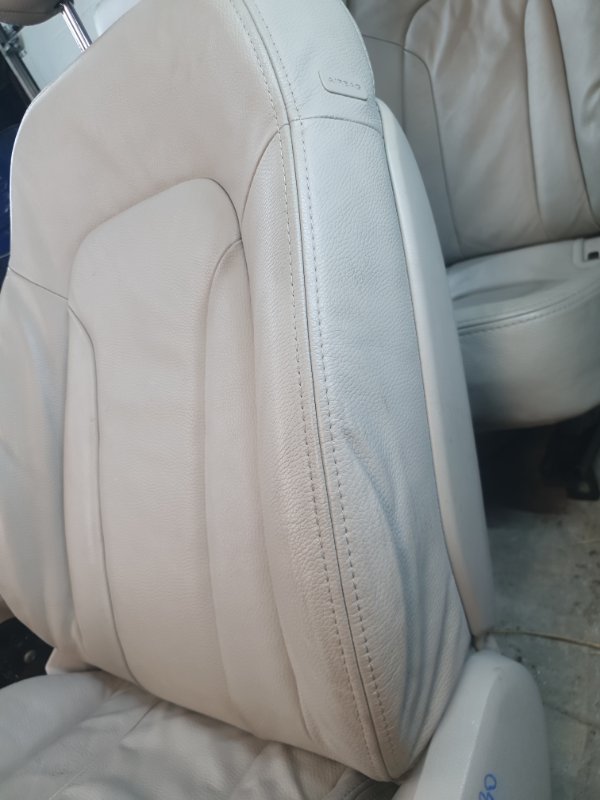 Комплект сидений Audi Q7 2014 4LB
