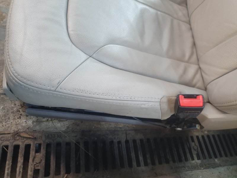 Комплект сидений Audi Q7 2014 4LB