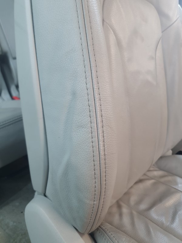 Комплект сидений Audi Q7 2014 4LB