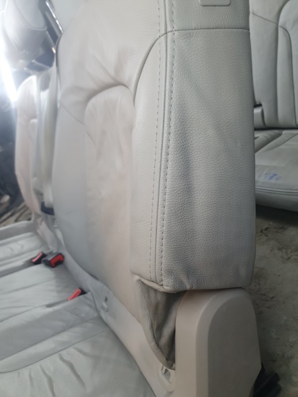 Комплект сидений Audi Q7 2014 4LB