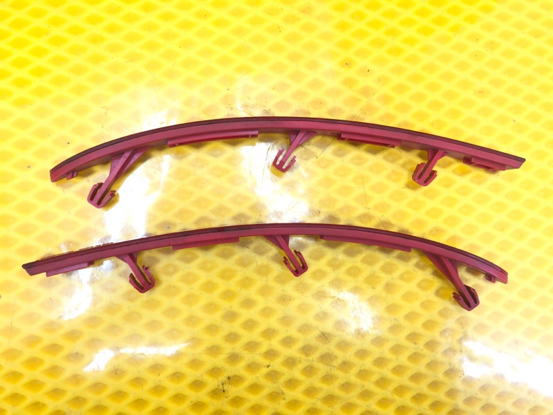 Катафот бампера Volkswagen Tiguan 2013 5N1