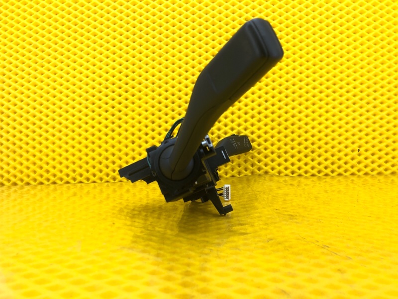 Подрулевой блок переключателей ( шлейф ) Volkswagen Tiguan 2013 5N1