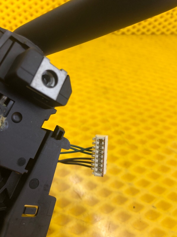 Подрулевой блок переключателей ( шлейф ) Volkswagen Tiguan 2013 5N1