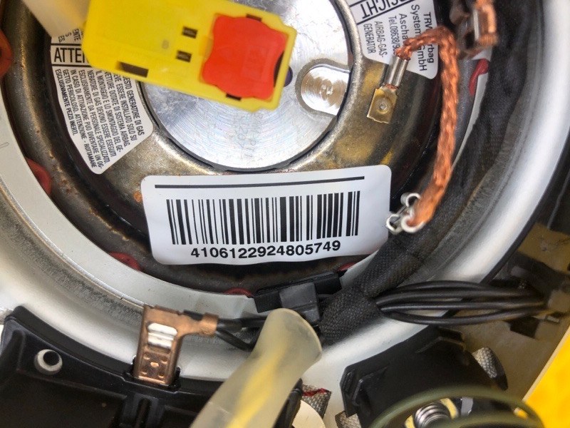 Подушка безопасности в руль Volkswagen Tiguan 2013 5N1