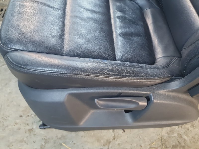 Комплект сидений Volkswagen Tiguan 2013 5N1