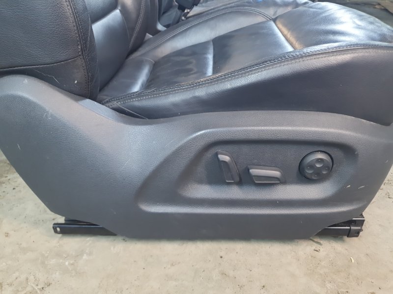 Комплект сидений Volkswagen Tiguan 2013 5N1