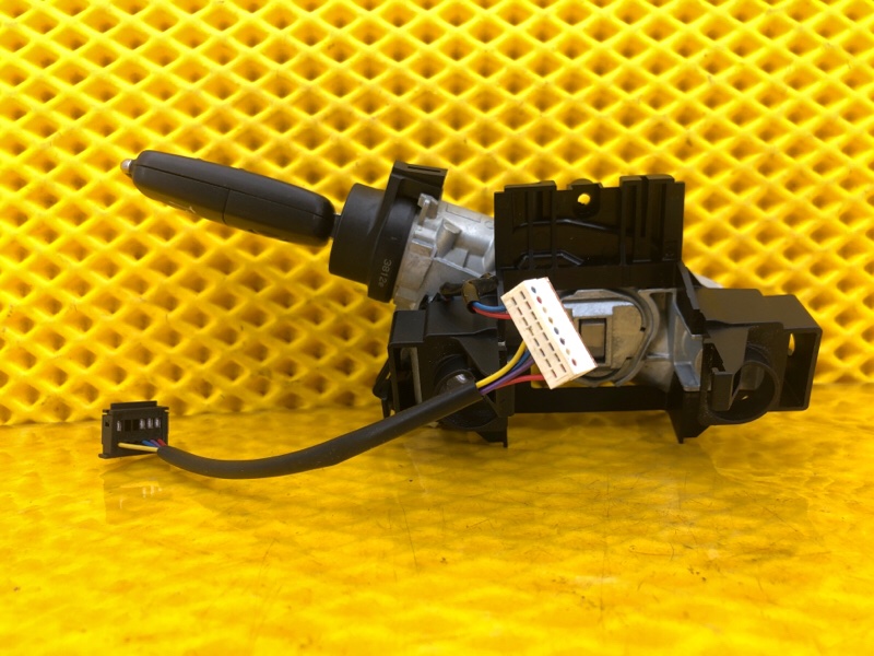 Замок зажигания Volkswagen Tiguan 2013 5N1