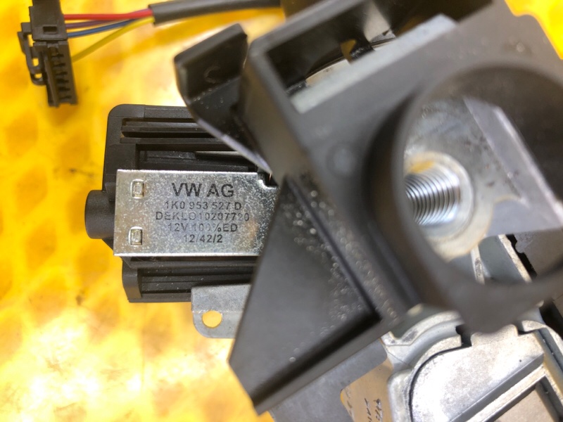 Замок зажигания Volkswagen Tiguan 2013 5N1