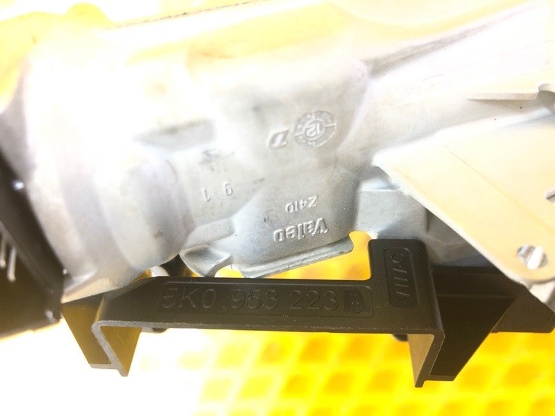 Замок зажигания Volkswagen Tiguan 2013 5N1