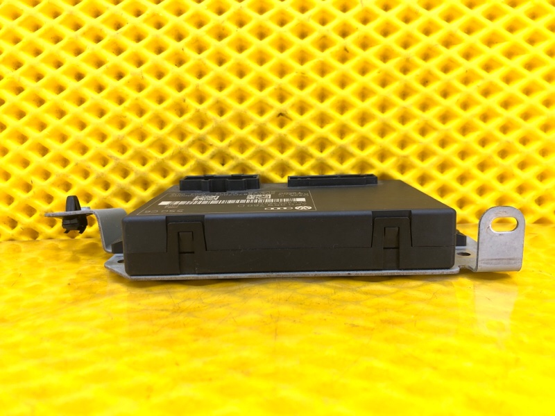 Блок управления сиденьем Audi Q7 2014 4LB