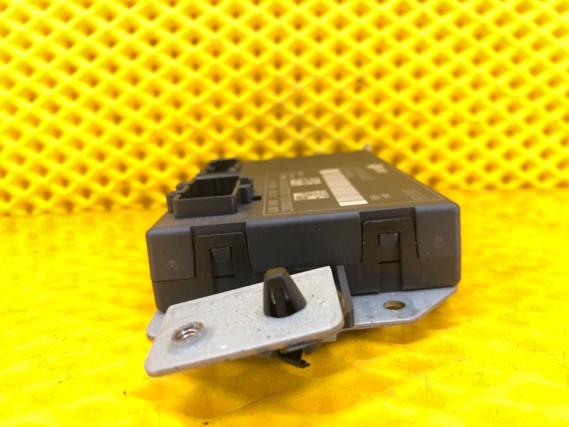 Блок управления сиденьем Audi Q7 2014 4LB