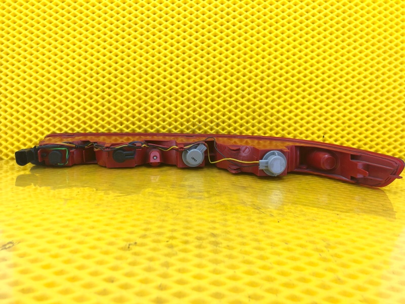 Фонарь задний левый Audi Q7 2014 4LB