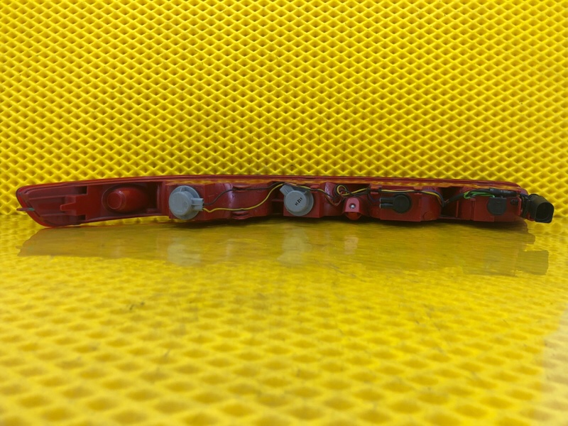 Фонарь задний правый Audi Q7 2014 4LB