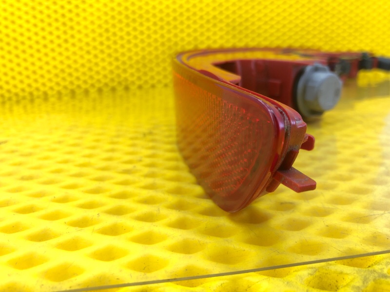 Фонарь задний правый Audi Q7 2014 4LB