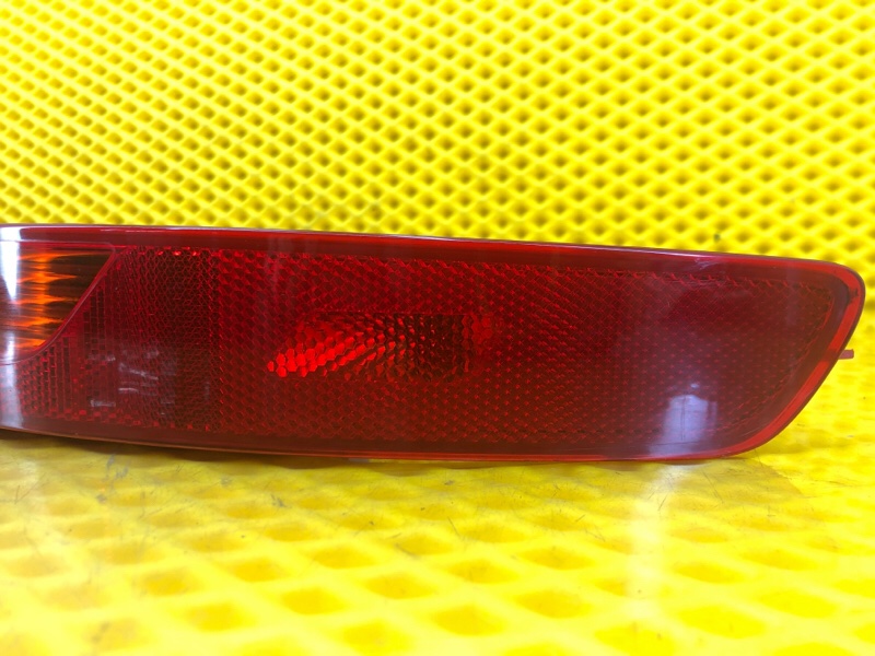 Фонарь задний правый Audi Q7 2014 4LB