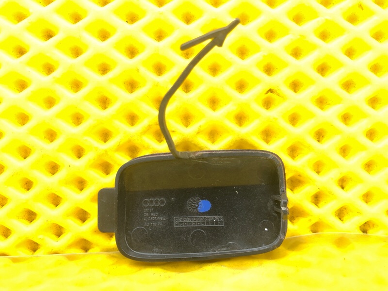 Заглушка буксировочного крюка Audi Q7 2014 4LB