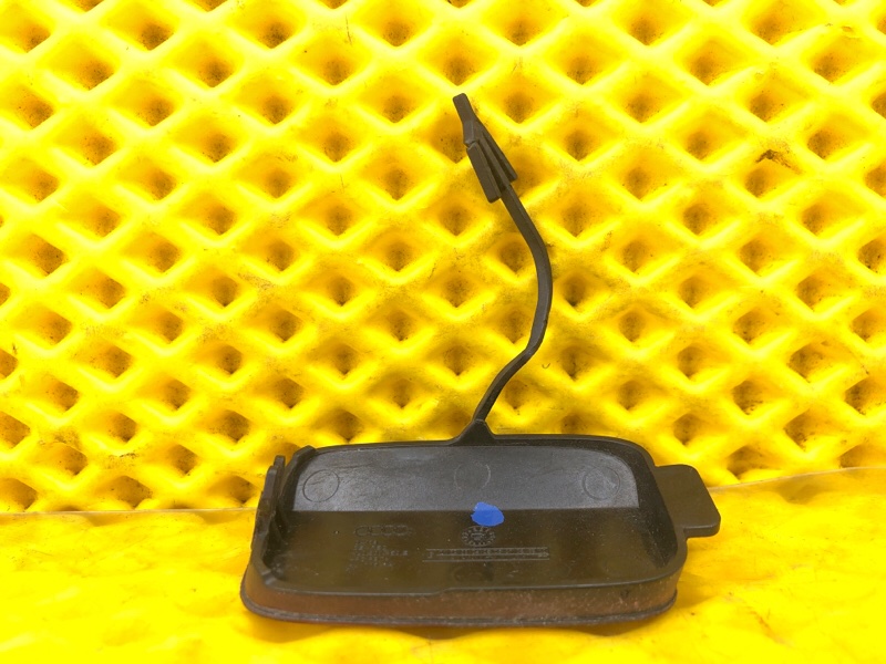 Заглушка буксировочного крюка Audi Q7 2014 4LB