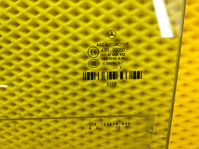 Стекло двери задней Mercedes-Benz S-Class 2014 W222