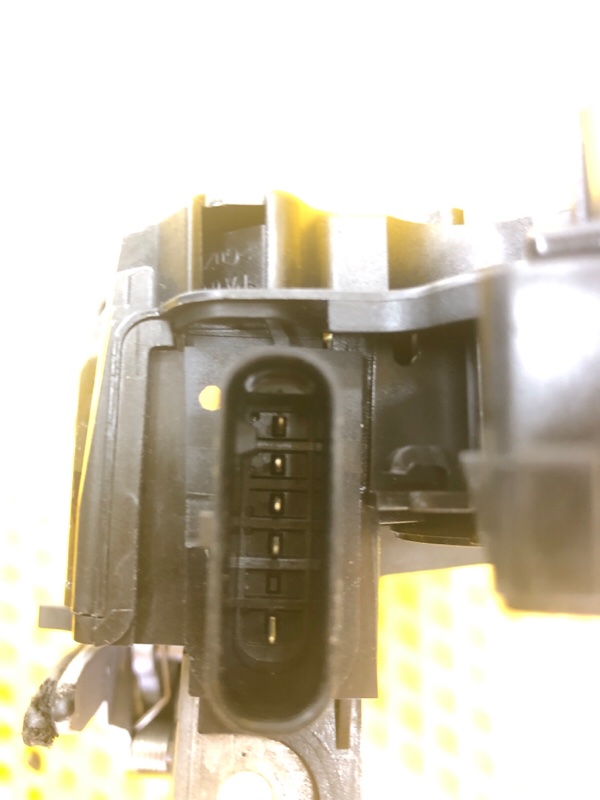 Замок двери задней левой Mercedes-Benz S-Class 2014 W222